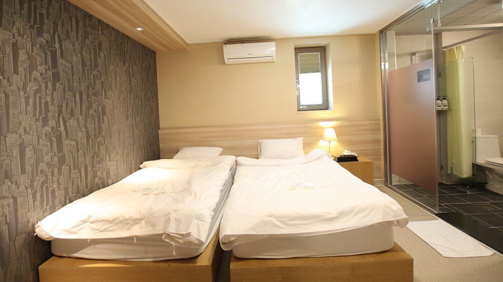 Mini Hotel 141 Gyeongju Exterior photo